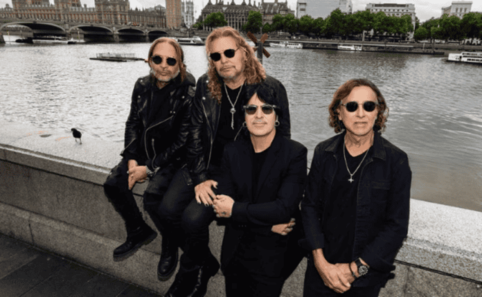 E5CDB44B-59D8-4036-B38B-3A330051254C