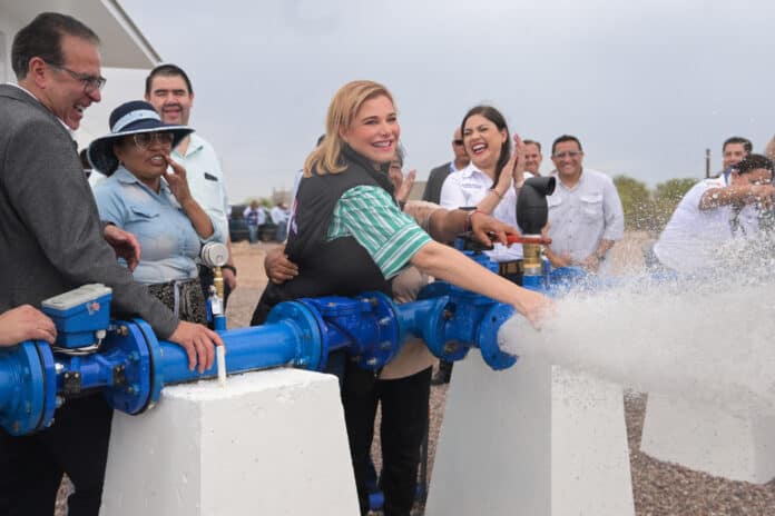 27a7def1-16e3-40e2-9b52-04dedc645922