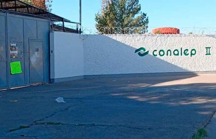 cona-o2ZdhocWT