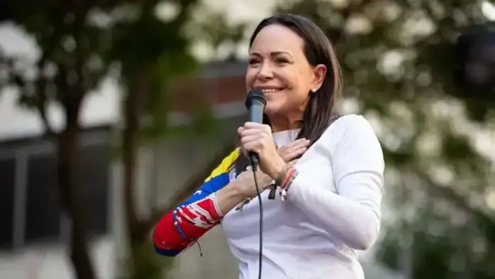 maria-corina-machado-convirtio-mujer