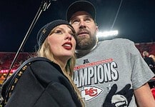 Taylor Swift y Travis Kelce posponen su boda