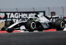 Mercedes domina la clasificación Sprint; «Checo» Pérez largará último en Shanghái