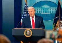 Desaprueban simpatizantes a Trump en un 59%