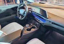 OPTIQ-V llega a México como el segundo eléctrico Cadillac V-Series