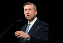 Demócratas enfrentan dinero externo en elecciones internas