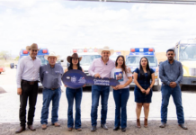 Entrega alcalde Marco Bonilla cuatro camiones escolares y tres ambulancias para atender la zona rural del municipio