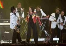 Se suman Los Ángeles Azules al show de Bocelli en el Zócalo