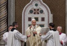 Hegseth afirma que las tropas estadounidenses luchan por Jesús. El Papa no está de acuerdo