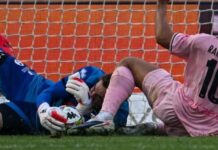 Klinsmann sufre fractura de cuello y queda fuera de temporada