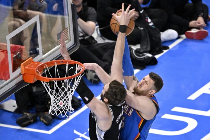 NBA: Playoffs-San Antonio Spurs at Oklahoma City Thunder