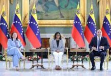 Pdvsa y Shell firman acuerdos para explotar gas y petróleo en Venezuela