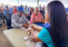 Ha beneficiado JMAS a más de 800 familias de Los Kilómetros con la entrega de tinacos