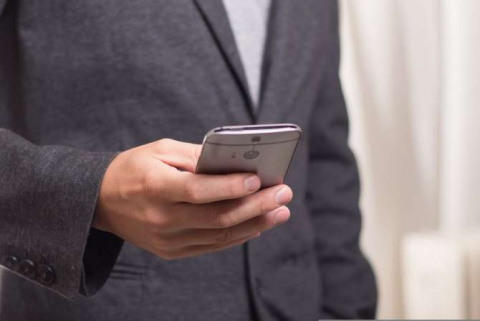thum_6981_niekverlaan-telephone-586268