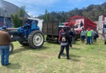Arturo Zubía fortalece el campo de Camargo con la entrega de 33 toneladas más de fertilizante subsidiado