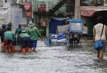 Lluvias monzónicas dejan 15 muertos y un mar de basura en Filipinas