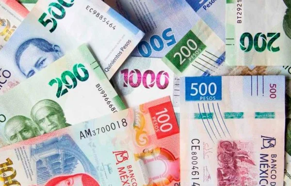 middle-010-dinero-peso-mexicano-1024x656-PKIQ1YNXK