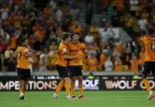 Anota Raúl Jiménez en su regreso con el Wolverhampton