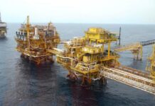Controló Pemex derrame de petrolero en Campeche