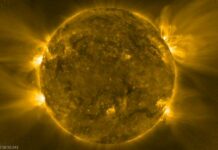 La sonda espacial Solar Orbiter rastrea el origen de unas misteriosas estructuras del Sol