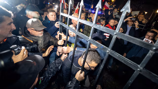 pol