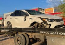 Aparatosa volcadura en carretera a Aldama deja cuantiosos daños